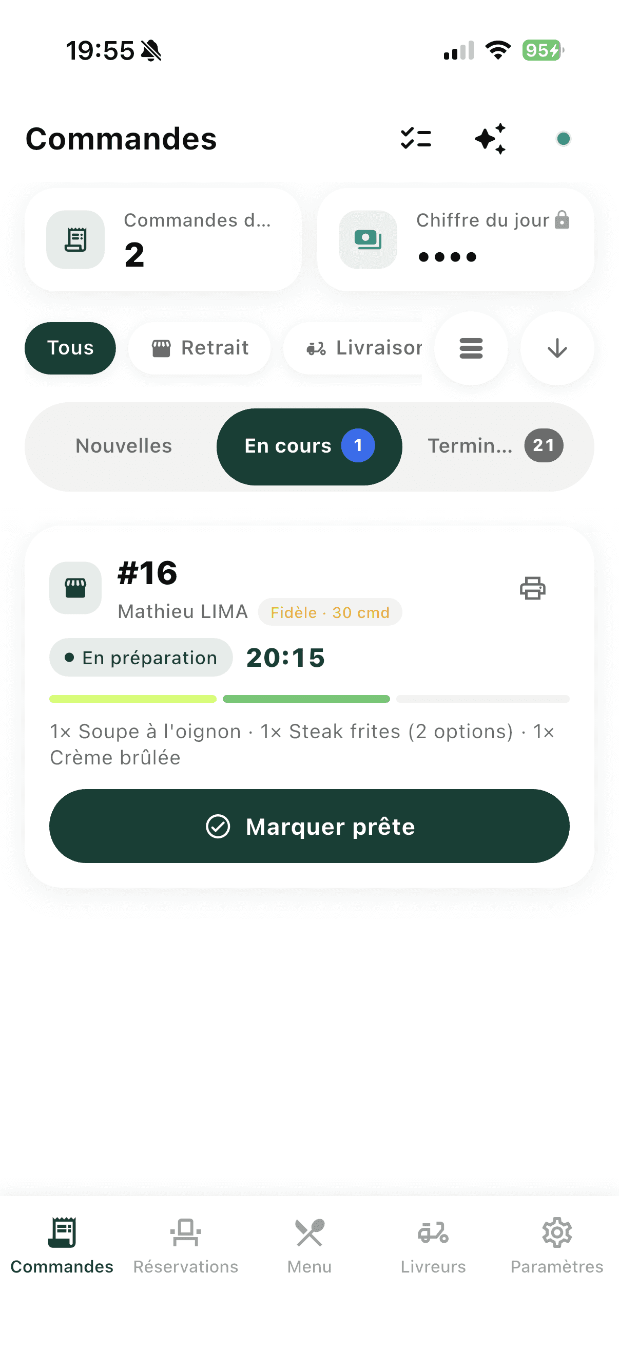 Une commande en préparation dans l'application Restaurant, avec le bouton pour la marquer prête